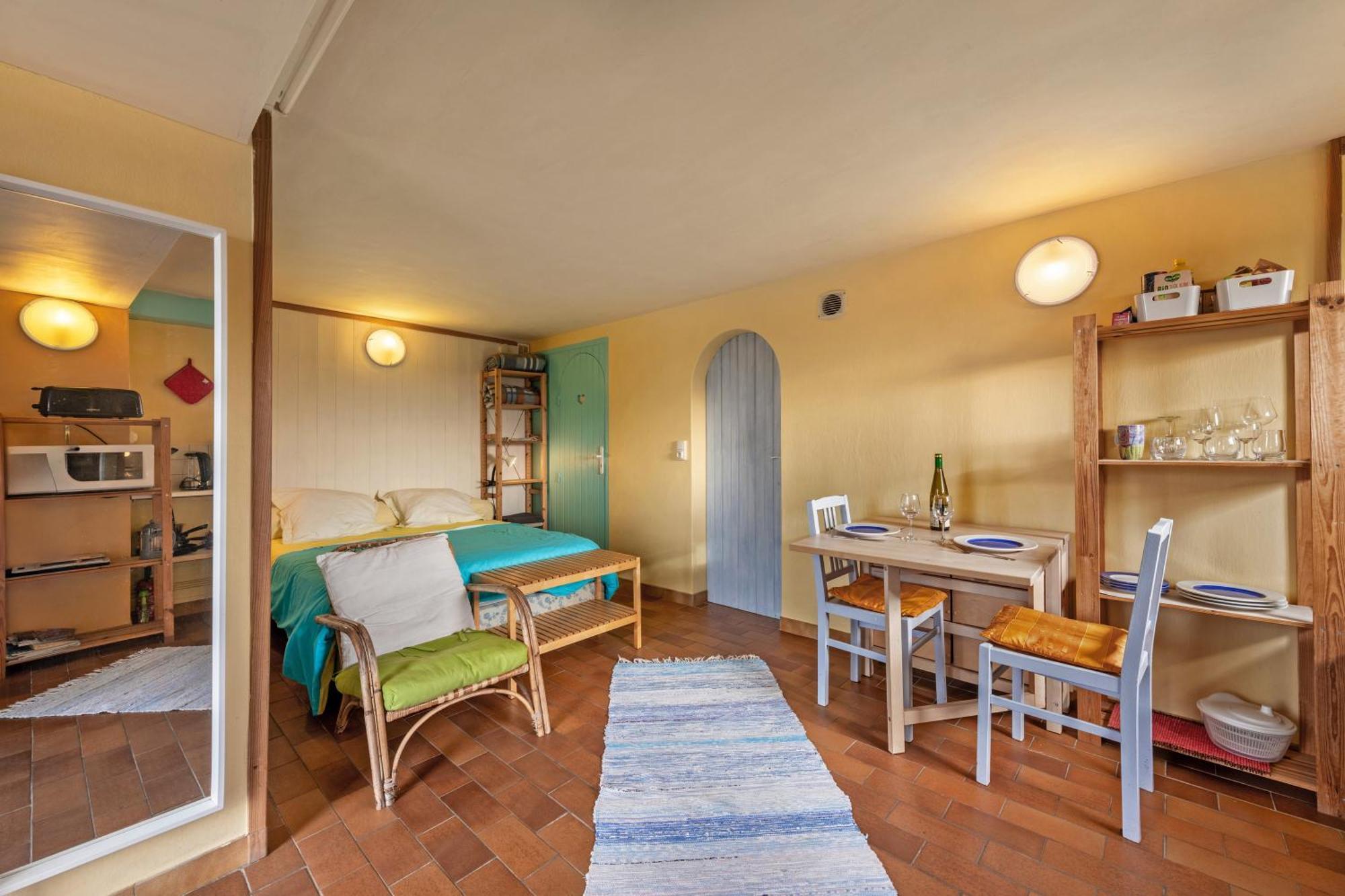 Studio Vue Sur Mer Plomodiern Екстер'єр фото