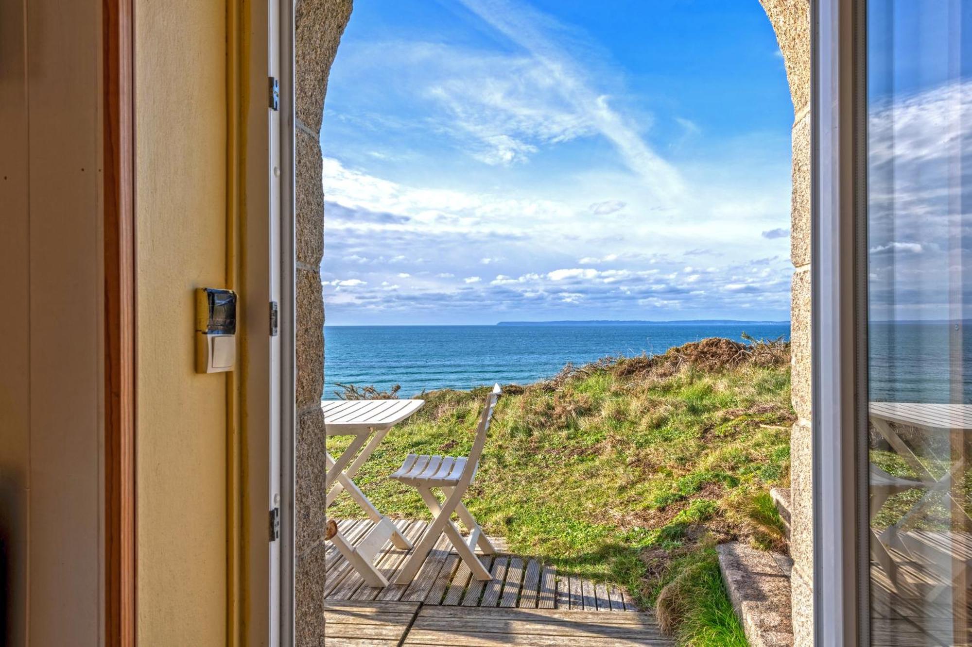 Studio Vue Sur Mer Plomodiern Екстер'єр фото
